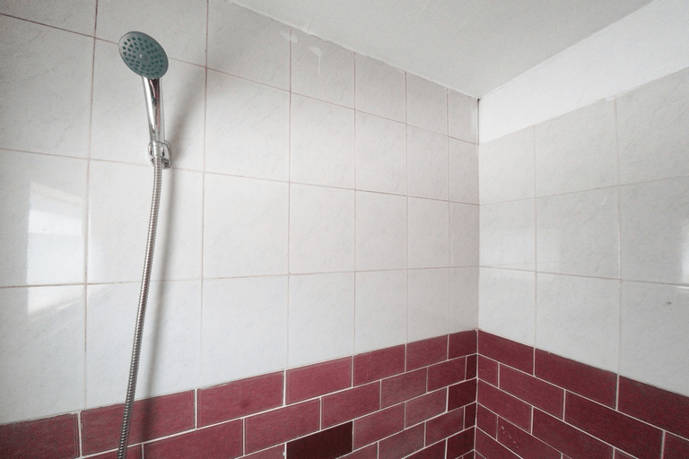 Bathroom 6