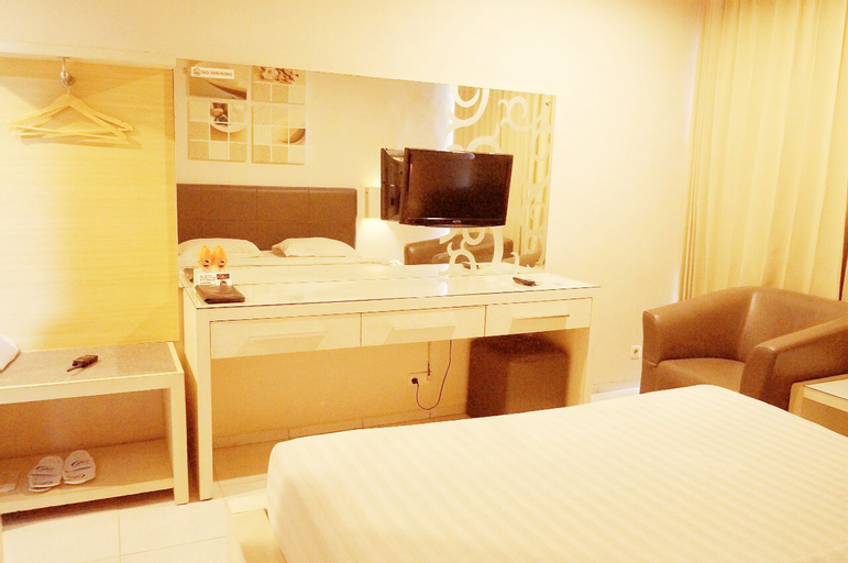 Royal Hotel n' Lounge Jember, Jember