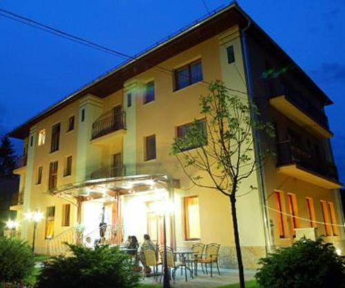 Hotel Anna, Gyöngyös