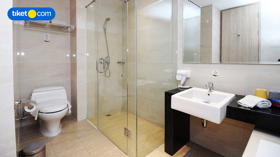 Bathroom 21