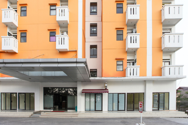 Exterior & Views, Literooms Bekasi, Bekasi