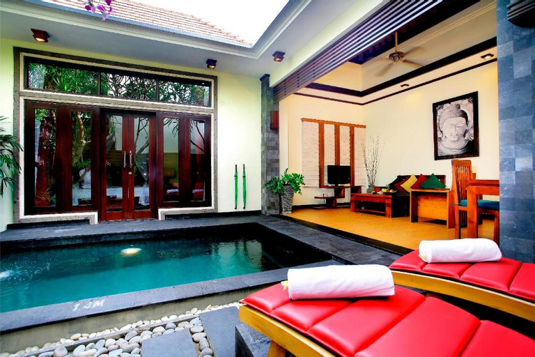 Swimming Pool 25