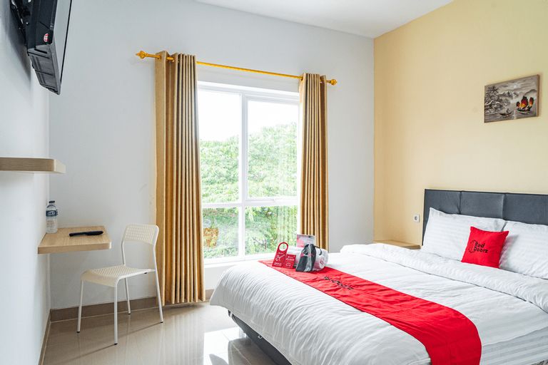 Bedroom 8