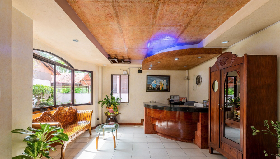 OYO 426 Coco Grove Tourist Inn, Dauis
