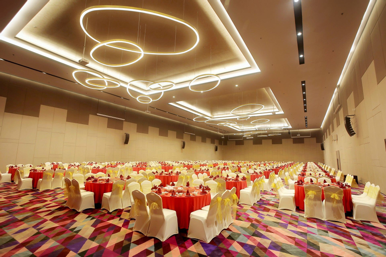 Business Facilities 24