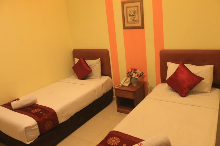 Bedroom 12