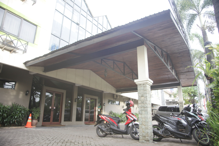 Exterior & Views 2, Hotel Augusta Jakarta, West Jakarta