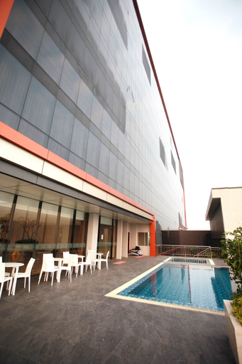 Exterior & Views 5, Grand Karlita Hotel Purwokerto, Banyumas