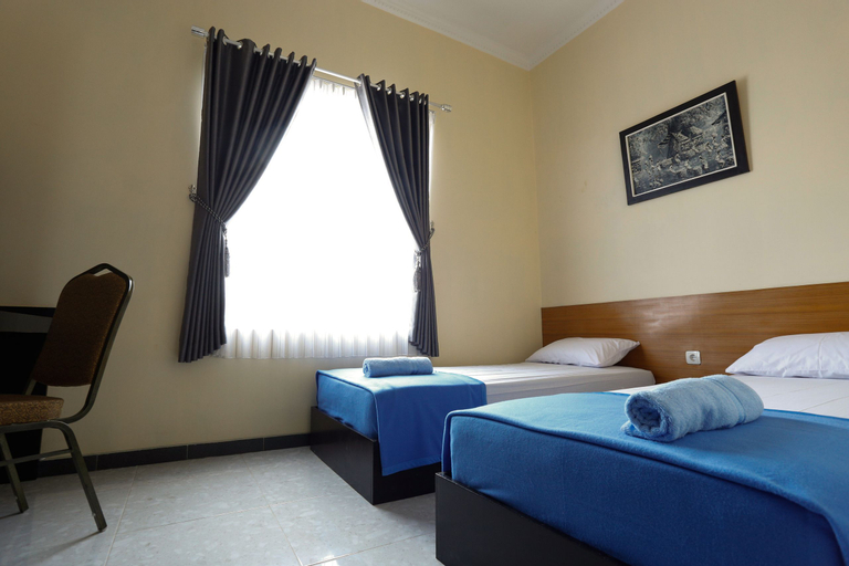 Bedroom 2, Maison Jogja Syariah Guesthouse, Sleman
