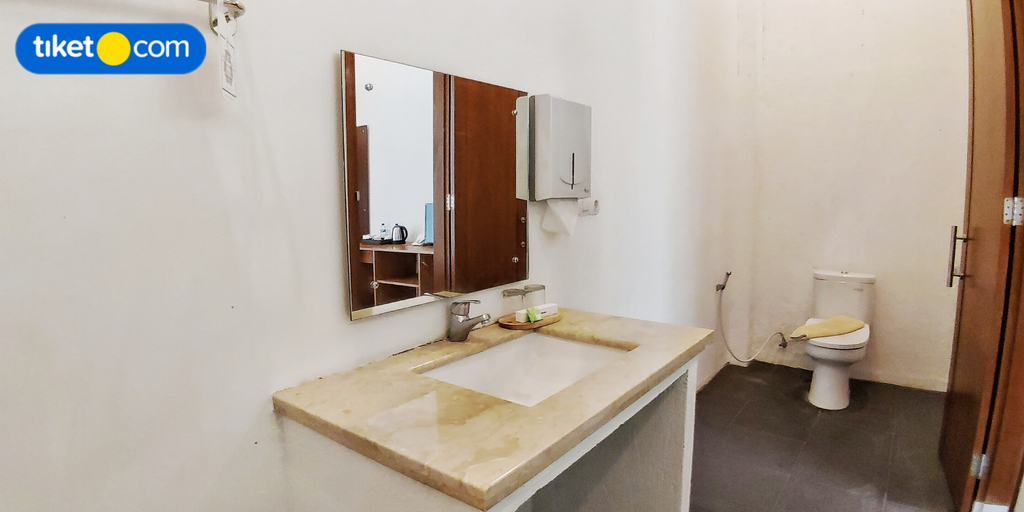 Bathroom 5