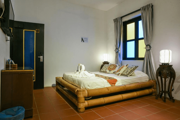 Bedroom 23