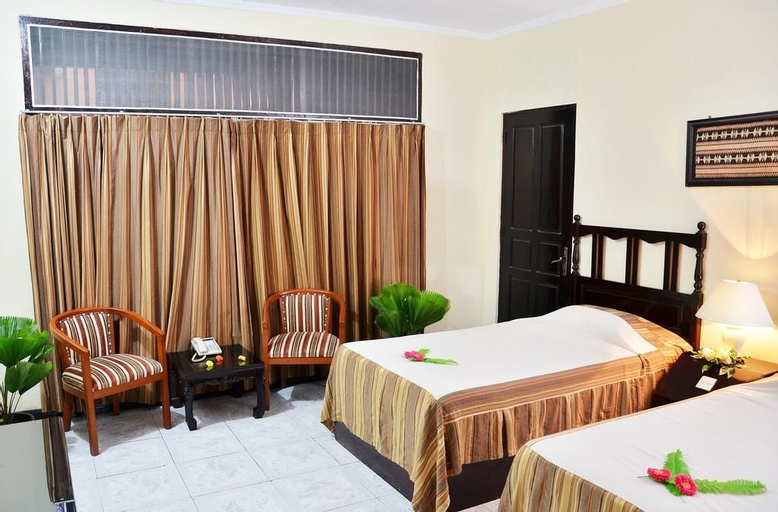 Bedroom 2, Nikita Hotel Bukittinggi, Bukittinggi