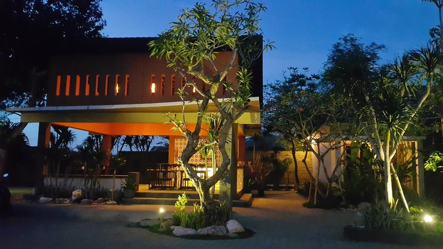Kampoeng Nelayan Restaurant, Hotel & Convention Hall, Palu