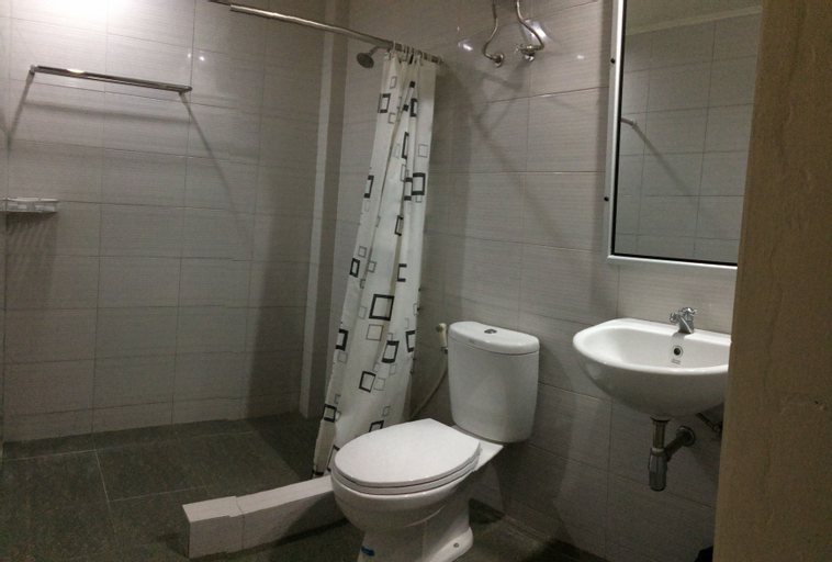 Bathroom 6