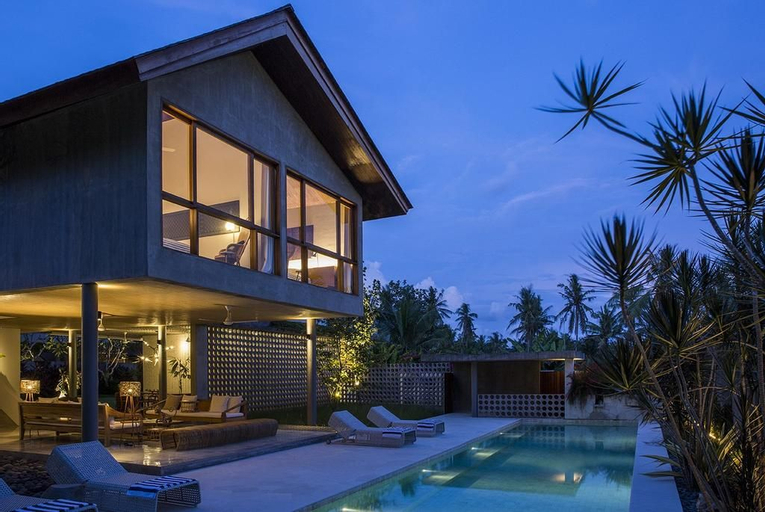 Swimming Pool 5