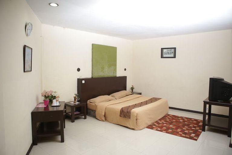 Cherry Pink Hotel Medan, Medan