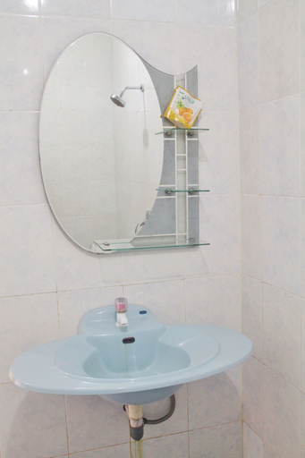 Bathroom 5, Hotel Mustika 2 Belitung, Belitung