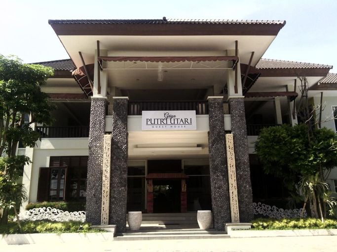Others 5, Putri Utari Guest House, Malang
