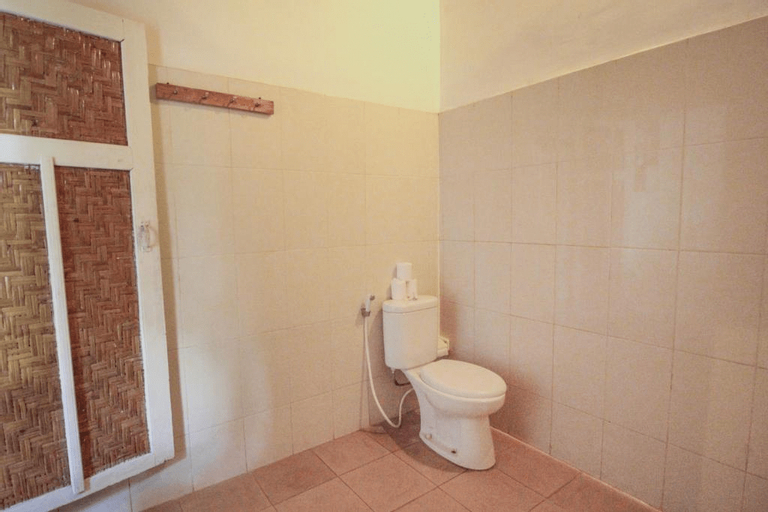 Bathroom 21