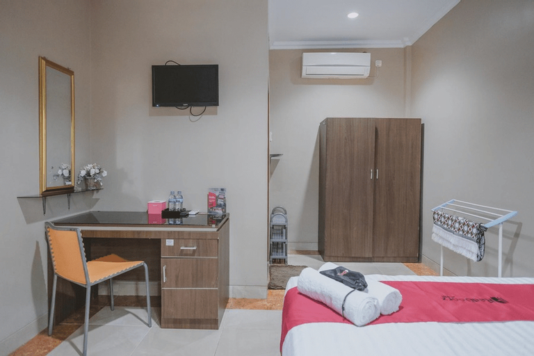 Bedroom 8