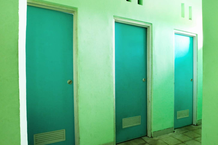 Kabin Kapsul Kayu jati I Jakarta, East Jakarta