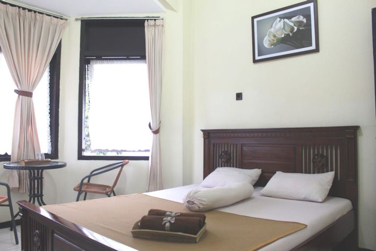 Hotel Ragil Kuning, Malang