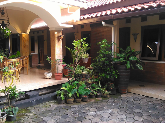 Adalia Homestay, Semarang