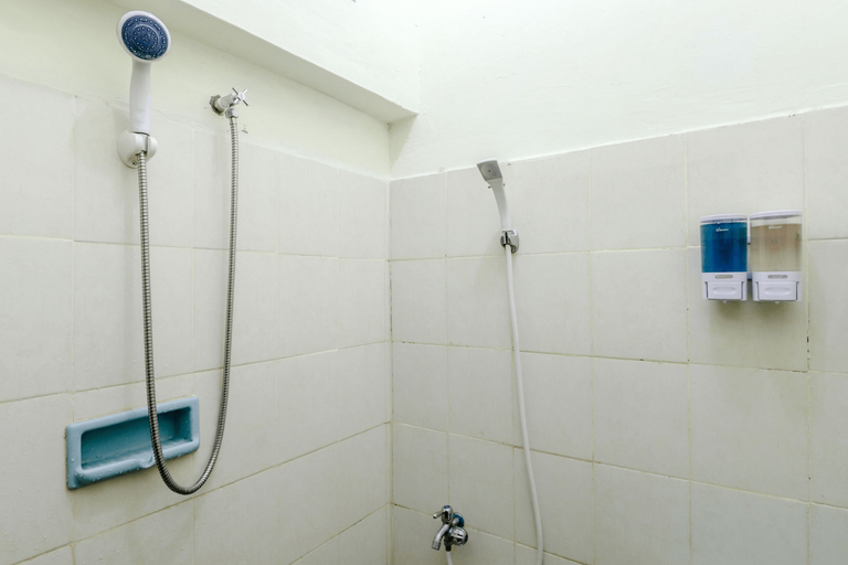 Bahagia Sederhana Home Stay - Hostel - Tap to explore photos