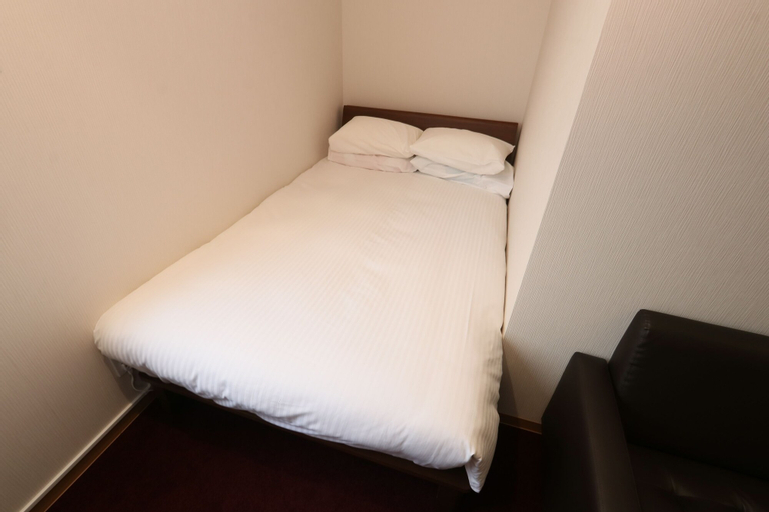 Bedroom 25