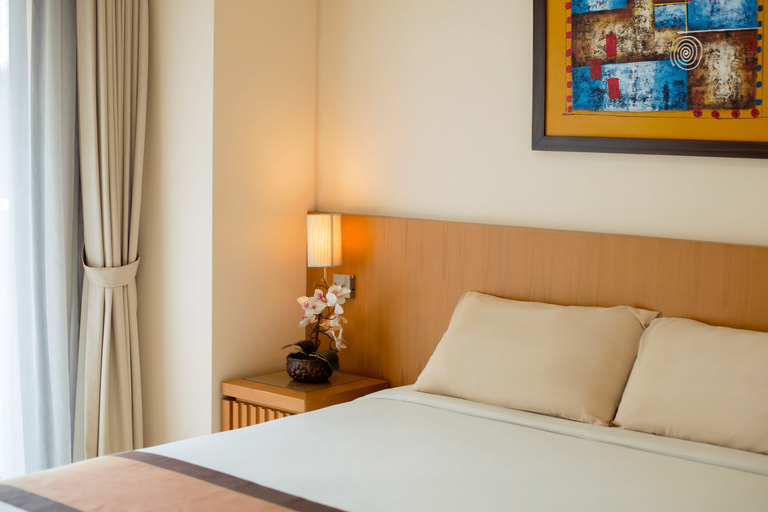 Puri KIIC Golf View Hotel - Tap to explore photos
