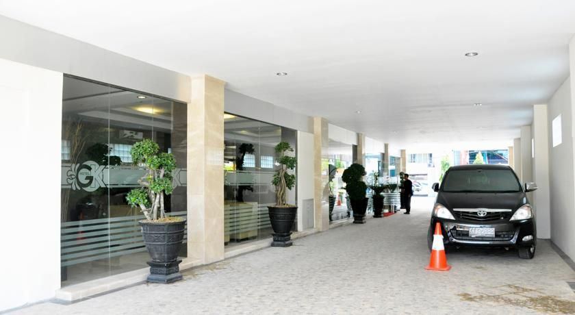 Exterior & Views 2, Hotel Grand Kartika, Samarinda
