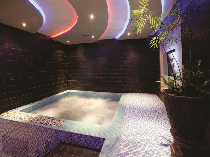 Blue Atlantic International Hotel Banjarmasin, Banjarmasin