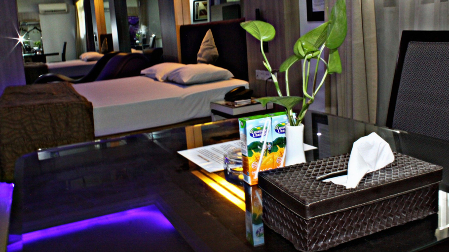 C One Hotel Pulomas, East Jakarta