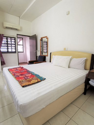 Bedroom 6