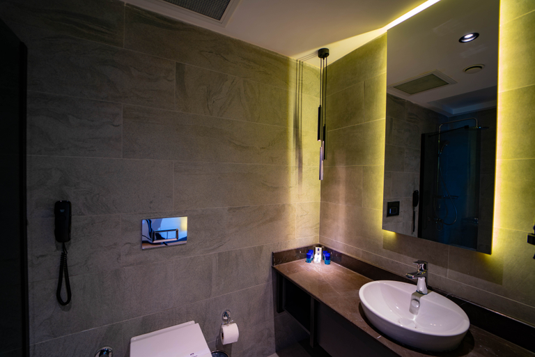 Bathroom 5, NoxInn Deluxe Hotel, Alanya