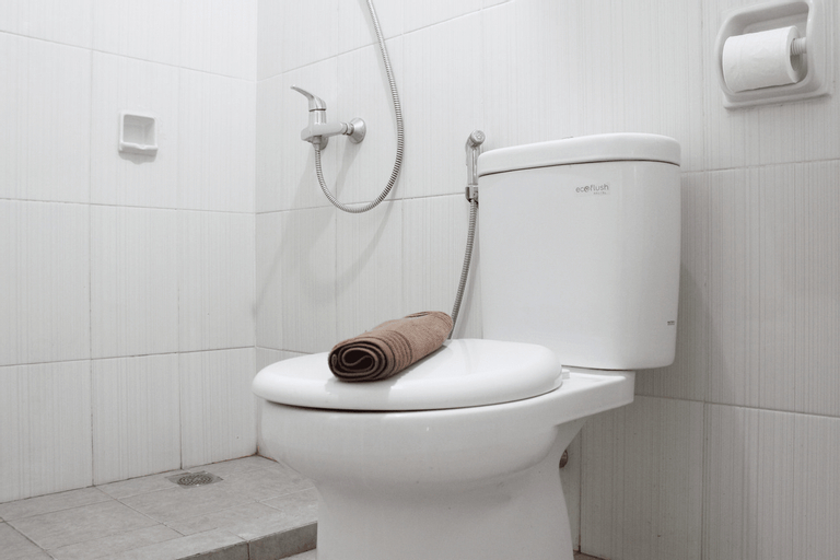 Bathroom 15