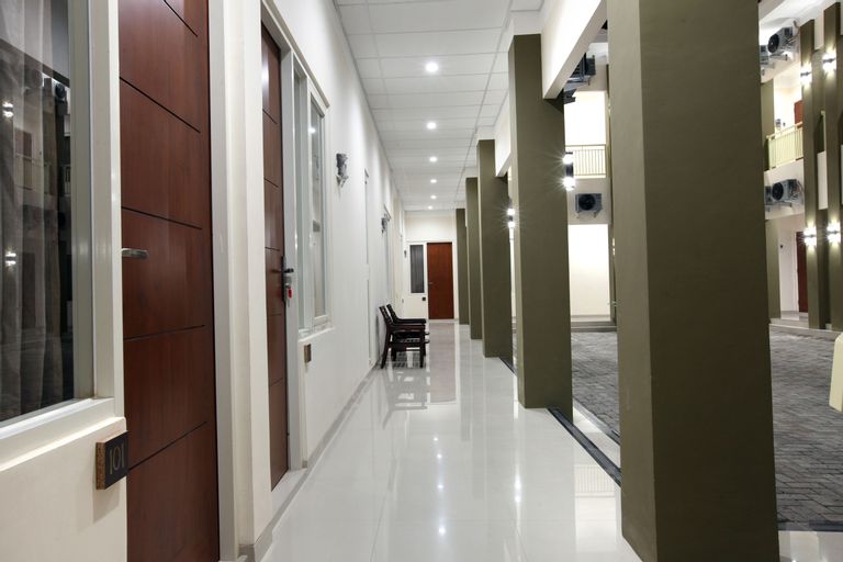 SARAS City Hotel, Tuban