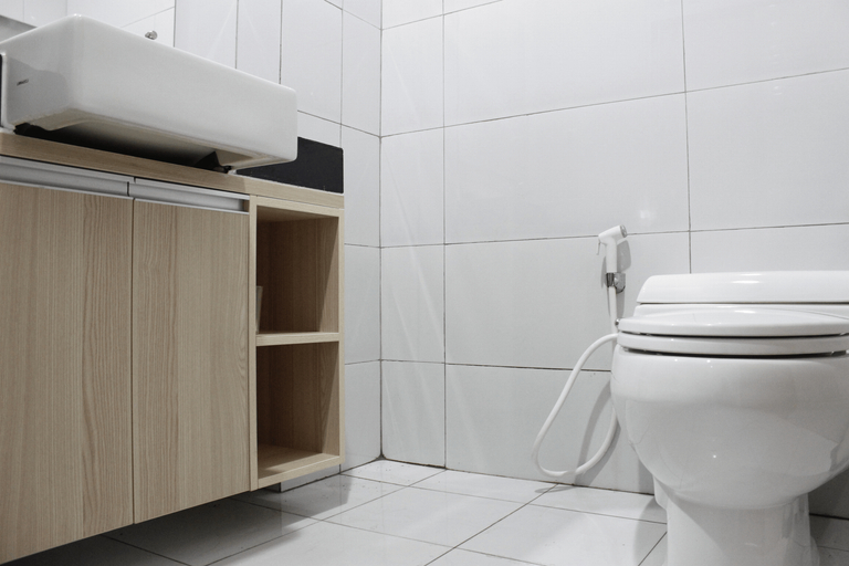 Bathroom 13