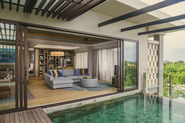 Swimming Pool 12