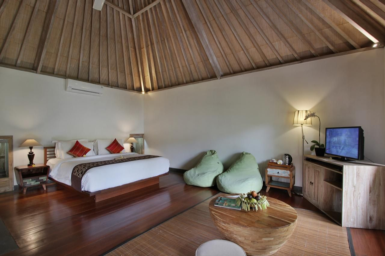 Bedroom 8