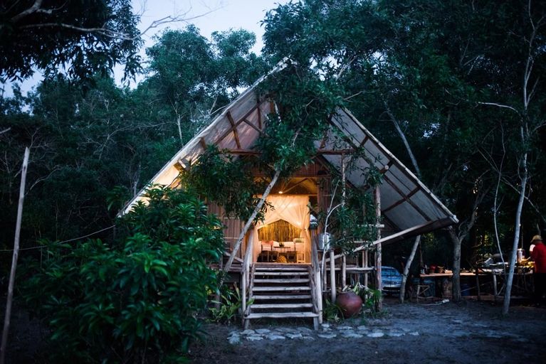 Eco Beach Tent by Billiton, Belitung