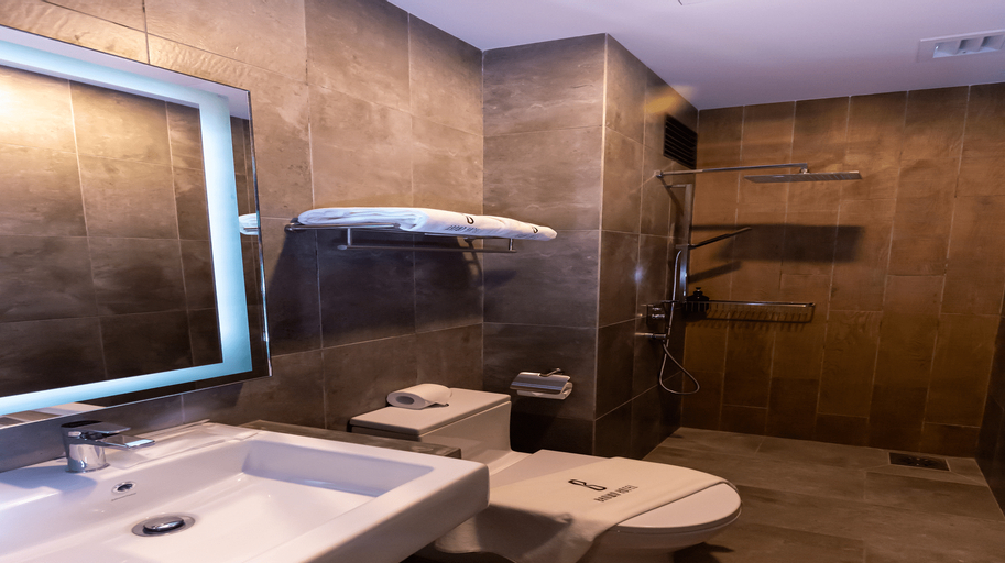 Bathroom 2