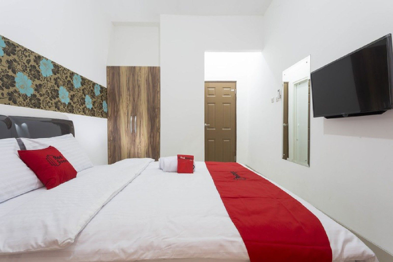 Bedroom 4, RedDoorz Plus @ Boulevard Residence BSD, Tangerang Selatan
