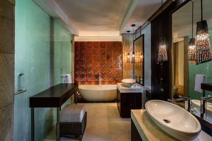 Bathroom 15
