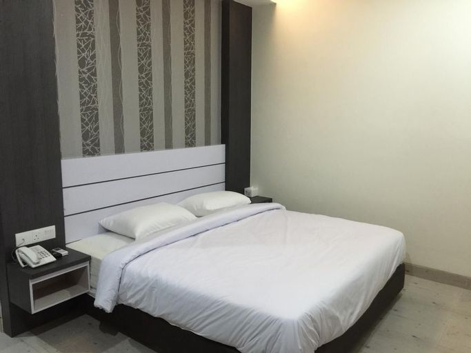 Bedroom 3, Redlink Hotel Batam, Batam