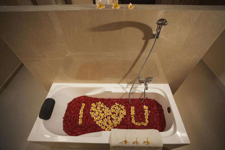 Bathroom 10