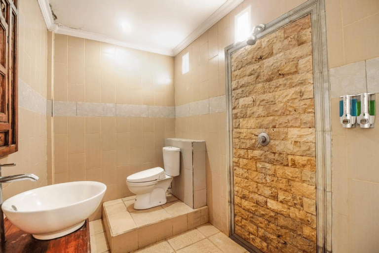 Bathroom 3