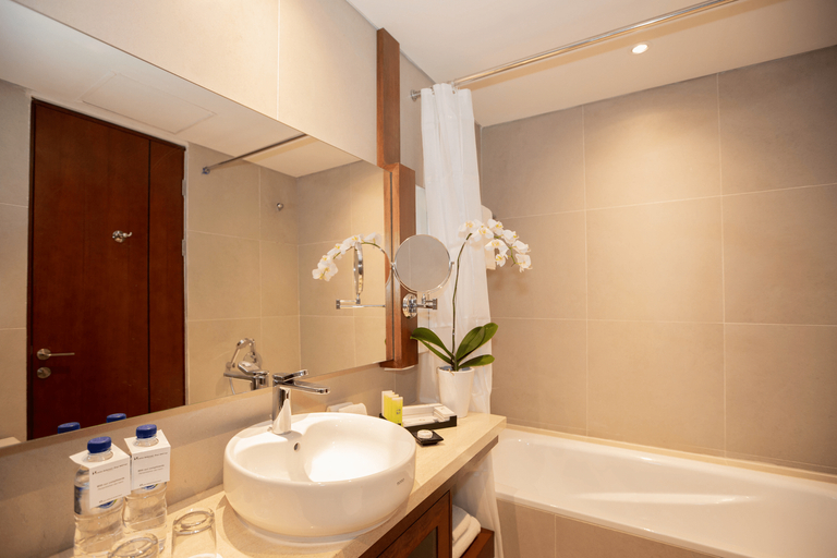 Bathroom 9