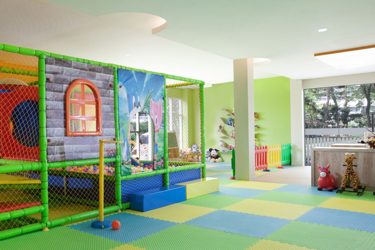 Kids playground 27