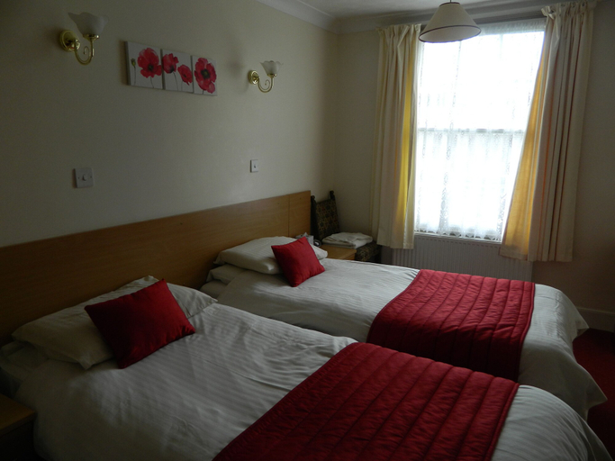 Bedroom 2, Best Western Cedars Hotel, Suffolk